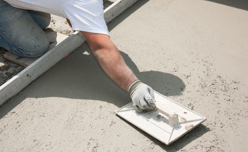 Comment couler une dalle de béton sur terre plein?