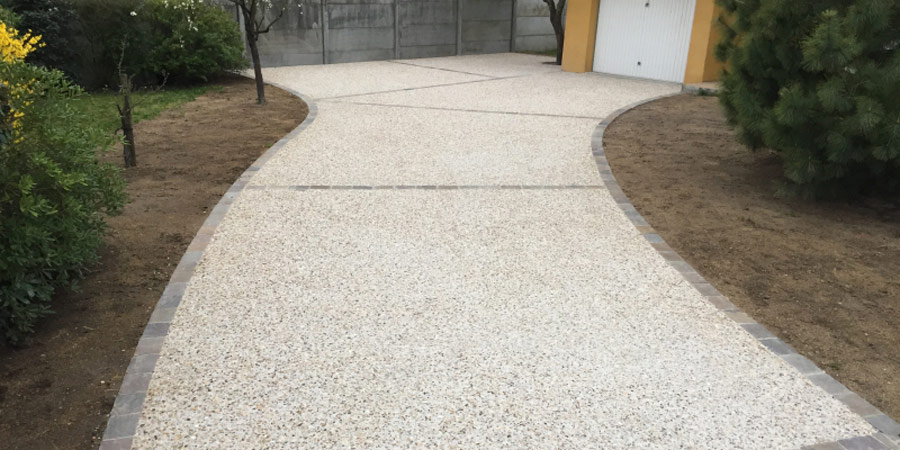 alleé béton désactivé