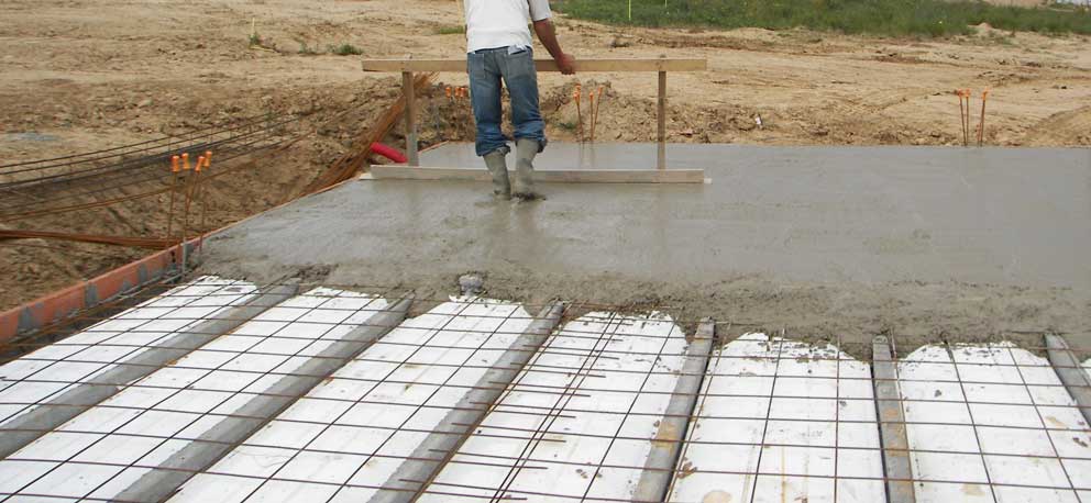 faire le plancher béton sur hourdis