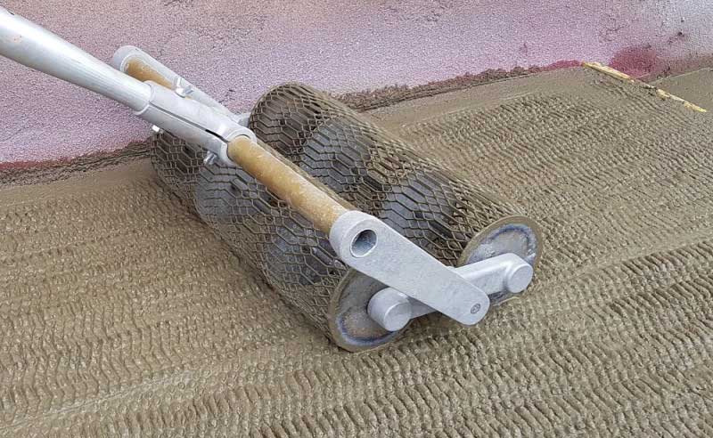 Comment utiliser le rouleau Lissarde de béton?