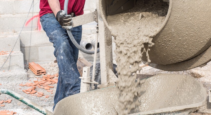 Comment Gâcher du béton? Processus et Étapes